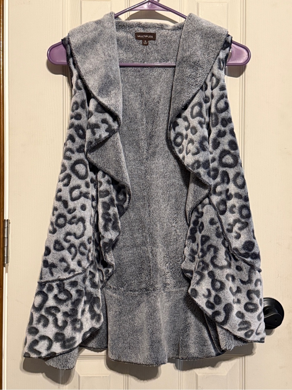 Multiples Brand Grey Leopard Print Ruffle Vest